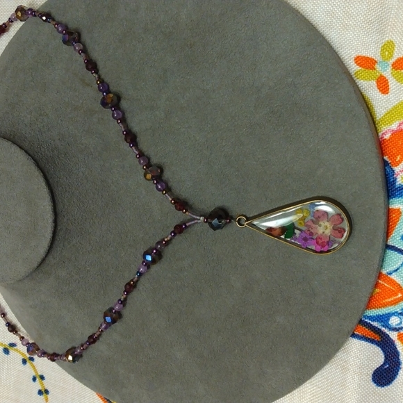 💖(2 for $20)Beaded handmade necklace with amethyst and faceted garnet - Picture 4 of 5